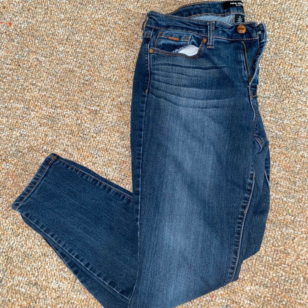 Mid rise skinny jeans